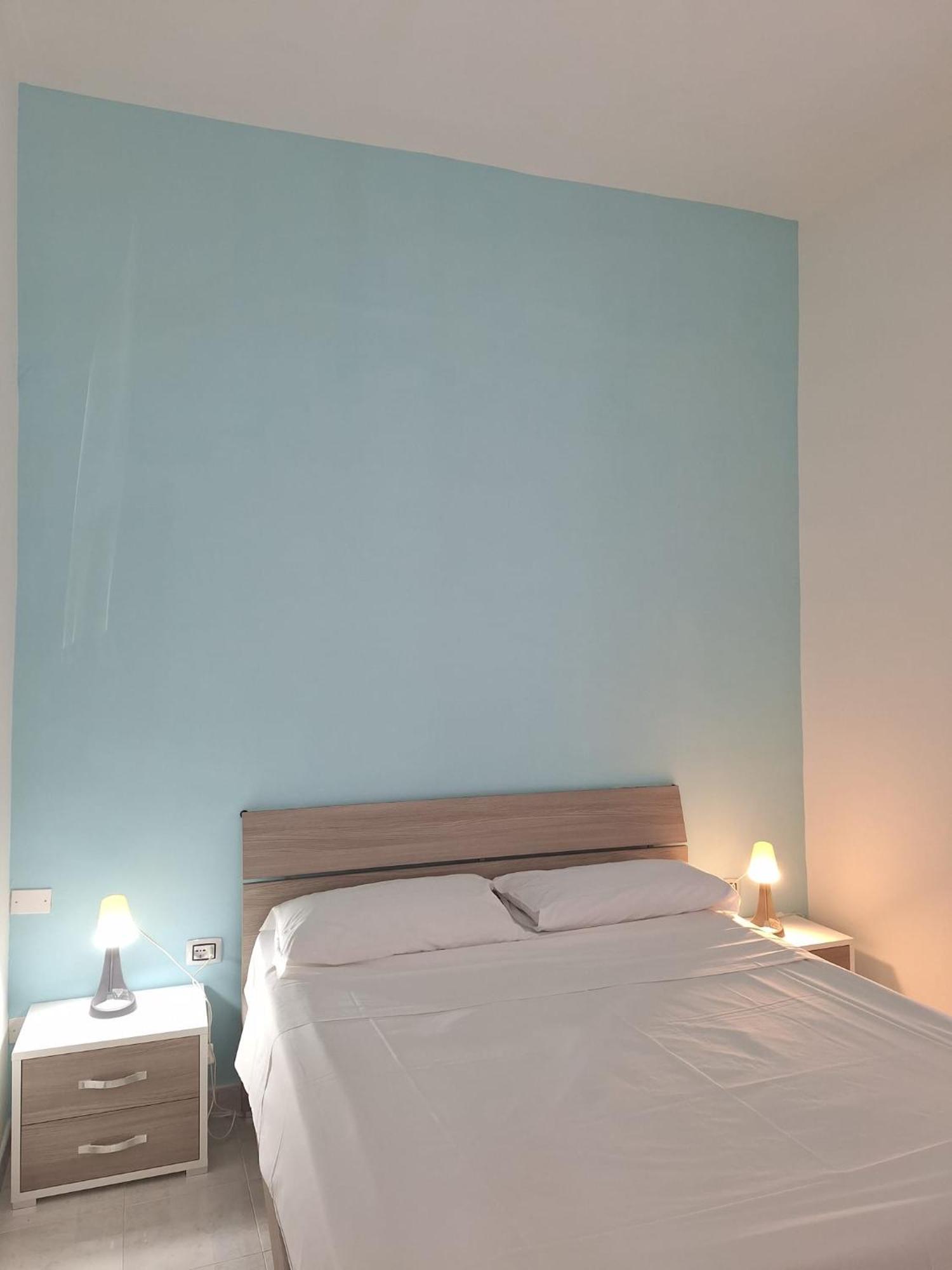Cisterna'S House Hotel Napels Kamer foto